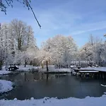 Apartment Direkt Am Wasser